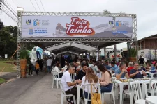 mais-de-30-mil-pessoas-passaram-pela-12a-festa-da-tainha,-em-balneario-camboriu