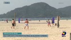 sabado-de-sol-em-sc:-veja-como-esta-o-movimento-na-praia-de-balneario-camboriu