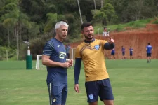 comissao-do-barra-tem-tecnico-alemao-e-bicampeao-da-libertadores-como-auxiliar