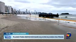 plano-para-remover-barcaca-encalhada-na-praia-de-balneario-camboriu