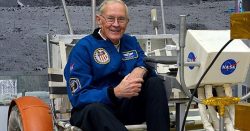 charles-duke,-astronauta-mais-jovem-a-pisar-na-lua,-aterrissara-em-balneario-camboriu