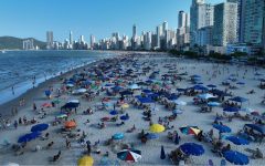 reveillon-2024:-balneario-camboriu-confirma-‘pacote’-de-regras-para-festas-na-praia-central