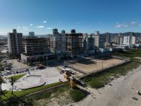 cidade-do-litoral-norte-lidera-ranking-de-empregos-na-construcao-civil-em-sc;-veja-qual