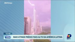 video-impactante-registra-raio-no-predio-mais-alto-da-america-latina