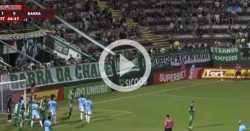 video:-atacante-do-barra-faz-gol-olimpico-impressionante-no-campeonato-catarinense