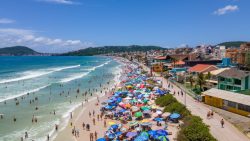 sc-tem-quase-60%-das-praias-proprias-para-banho-no-pre-carnaval;-veja-quais