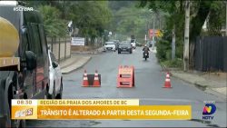 transito-e-alterado-na-regiao-da-praia-dos-amores,-em-bc