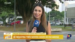 bc-registra-tres-novos-casos-de-escabiose-e-suspende-aulas-em-duas-instituicoes