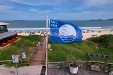 12-praias-do-litoral-norte-de-sc-sao-indicadas-para-a-bandeira-azul;-veja-quais