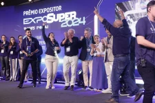 ultimo-dia-de-exposuper-2024-em-balneario-camboriu-conta-com-palestras-e-premiacao