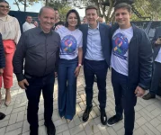 sem-jair-renan,-michelle-bolsonaro-evita-falar-de-politica-no-discurso-em-balneario-camboriu